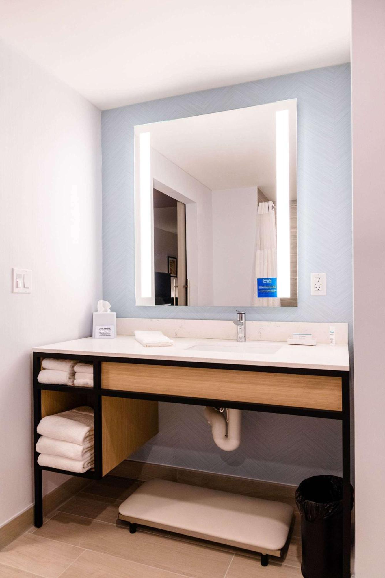 Hilton Garden Inn Sudbury, Ontario, Canada מראה חיצוני תמונה