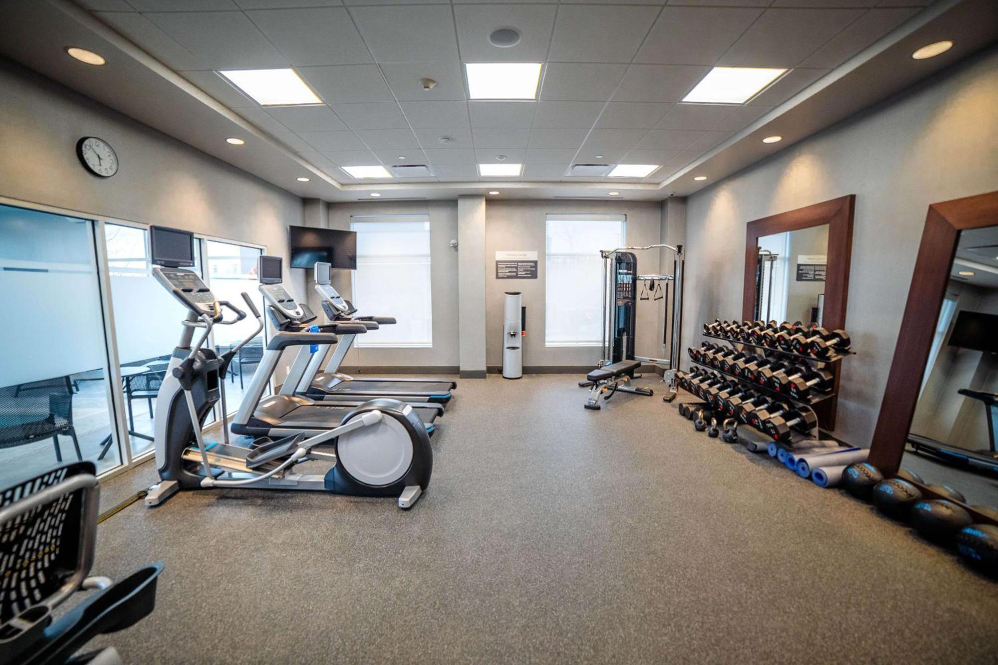 Hilton Garden Inn Sudbury, Ontario, Canada מראה חיצוני תמונה