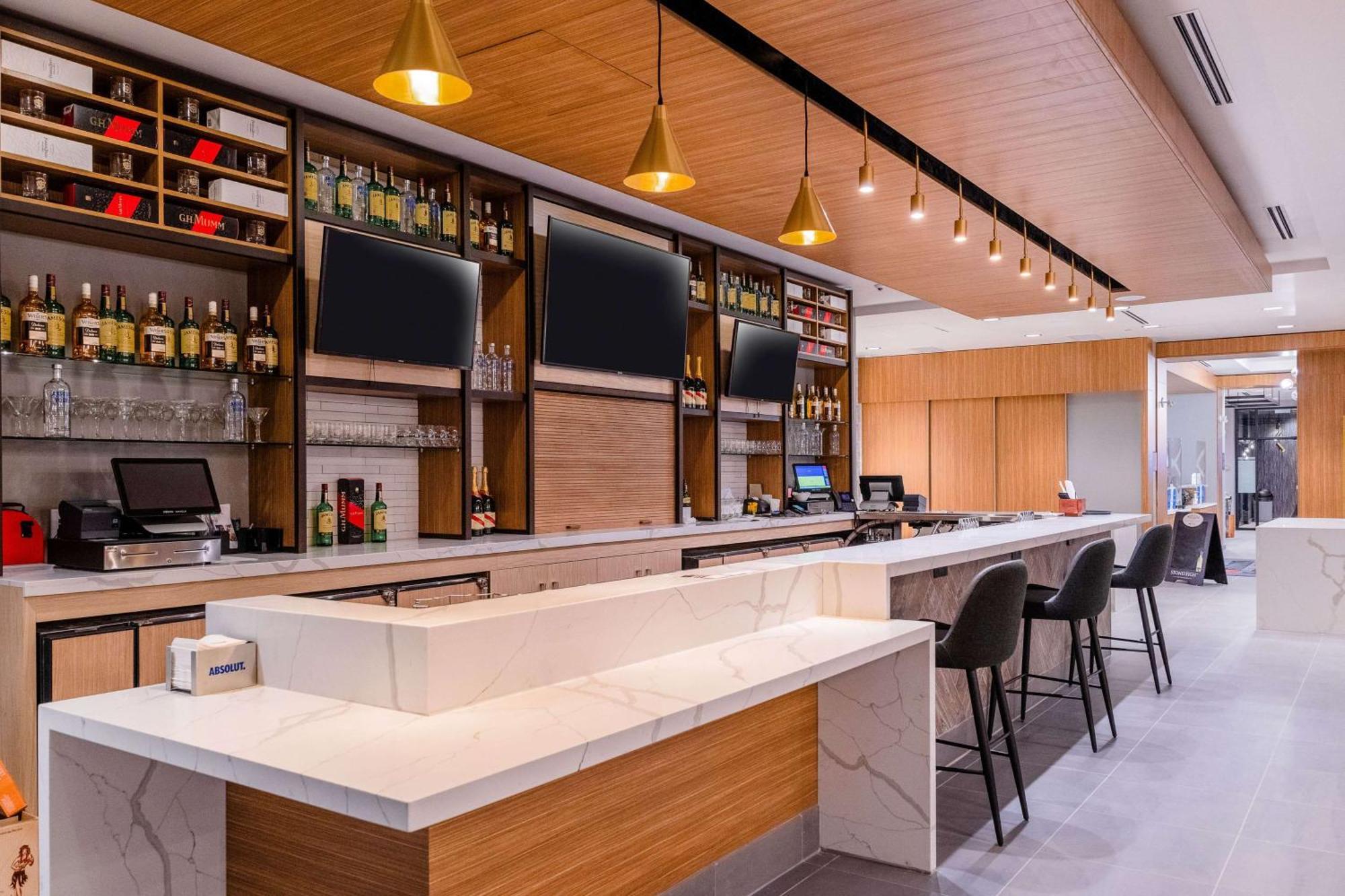 Hilton Garden Inn Sudbury, Ontario, Canada מראה חיצוני תמונה
